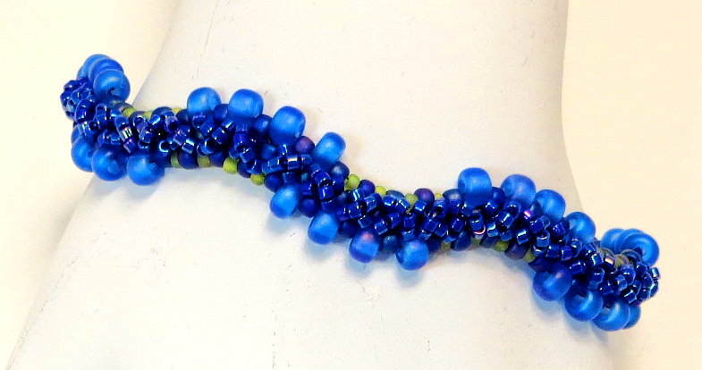 Curvy Right Angle Weave Bracelet